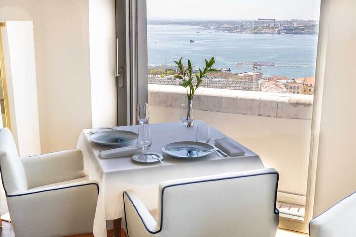 Dining 96 of 123