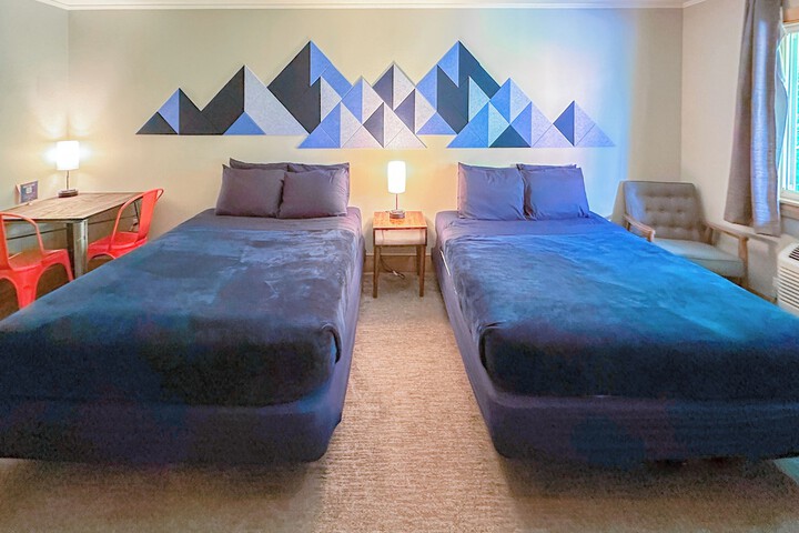 Room 16 of 82