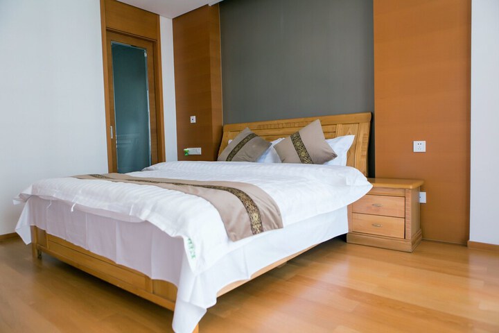 Room 16 of 58