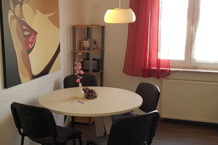 Room 18 of 35
