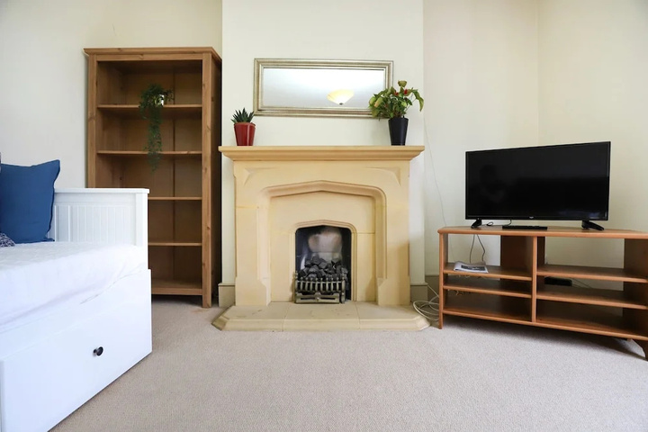 Room 17 of 20