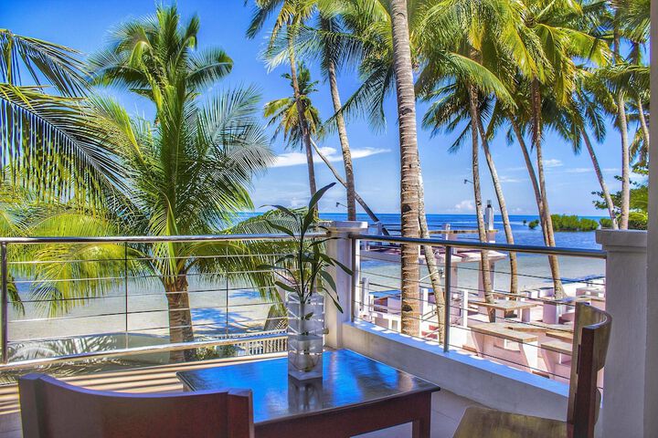 Costa Palawan Resort