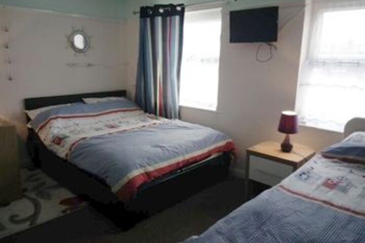 Room 35 of 43
