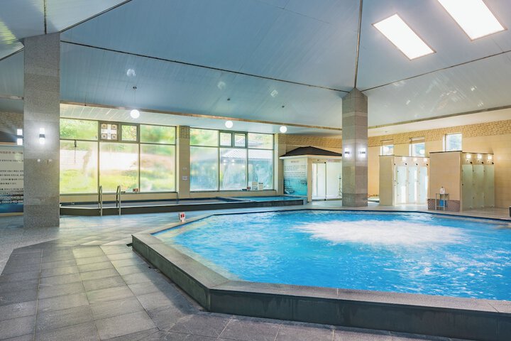 Spa 25 of 50
