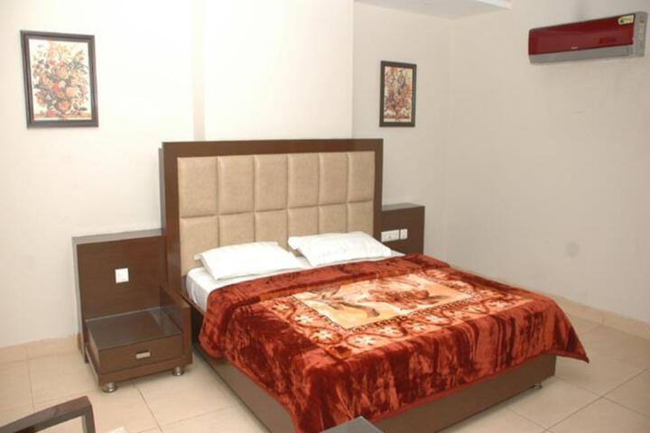 Hotel Amans Inn