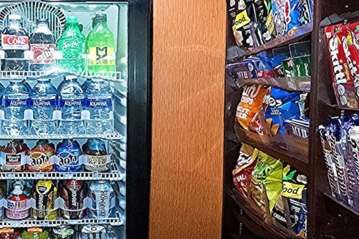 Snack bar