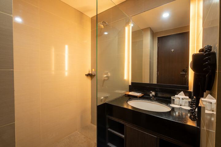 Room 20 of 26