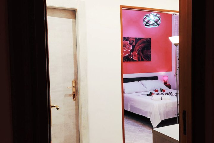 Room 21 of 30