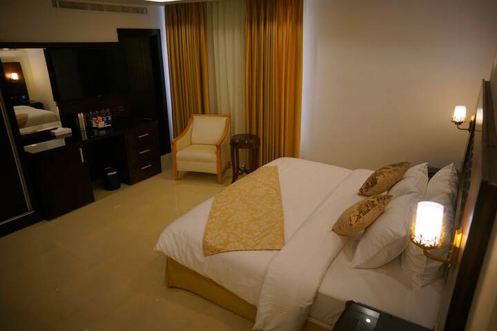 Room 13 of 61