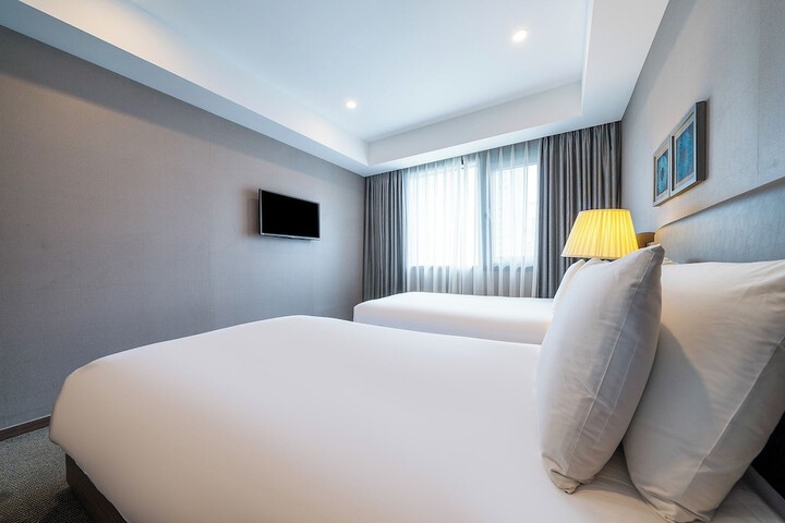 Room 40 of 79