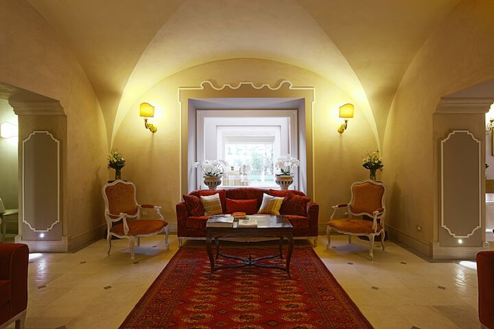 Hotel Interior 4 of 71