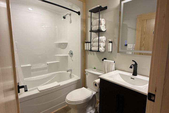 Room 21 of 25
