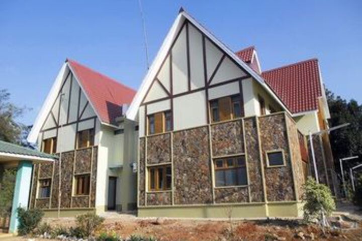 Cherry May Hotel