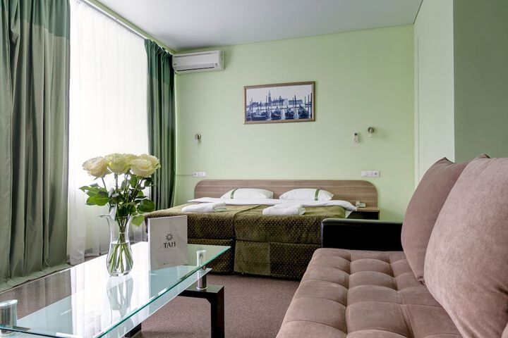 Room 7 of 58