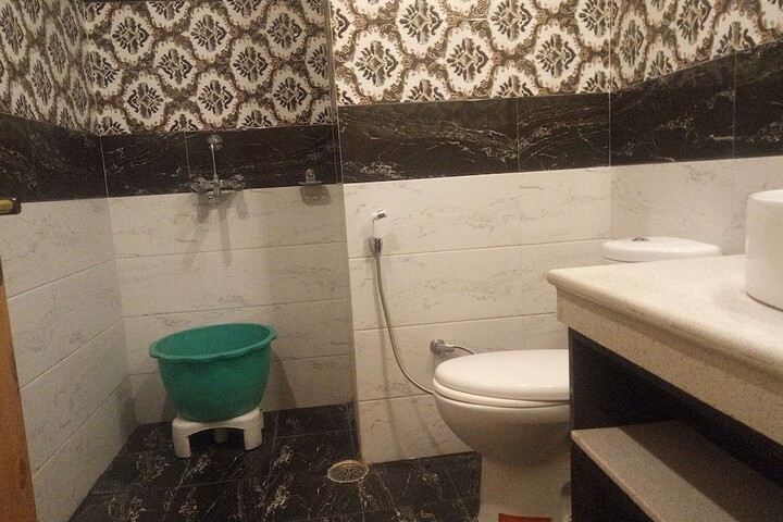 Room 54 of 61