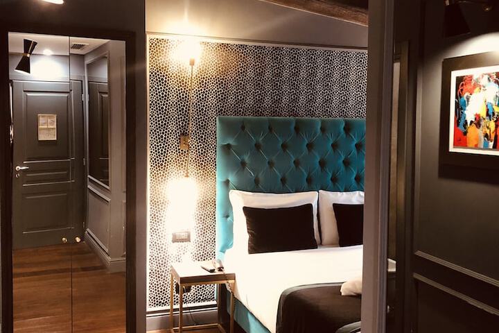 Room 45 of 80