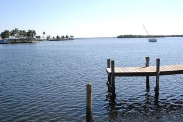 Property Grounds 21 of 26