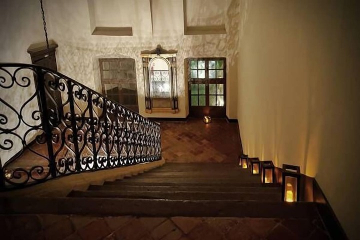 Lobby Entry