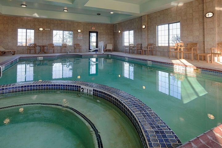 Hotel with Pool