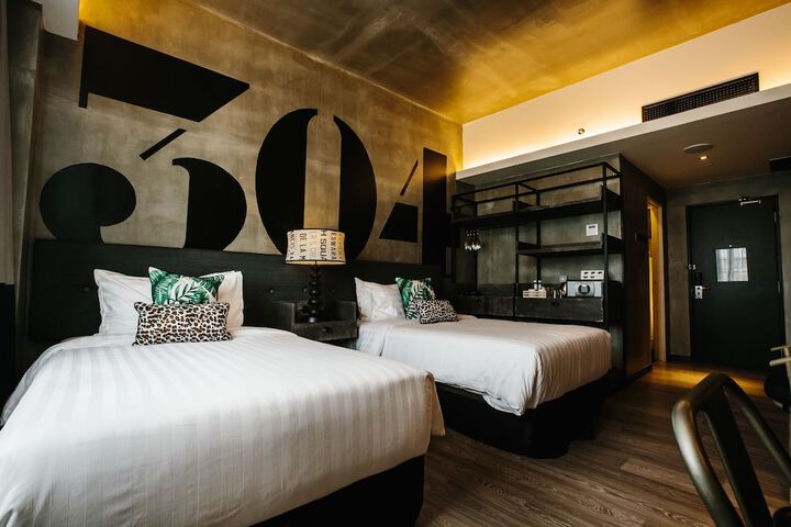 Room 8 of 47