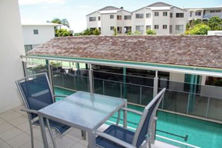 Terrace/Patio 5 of 107