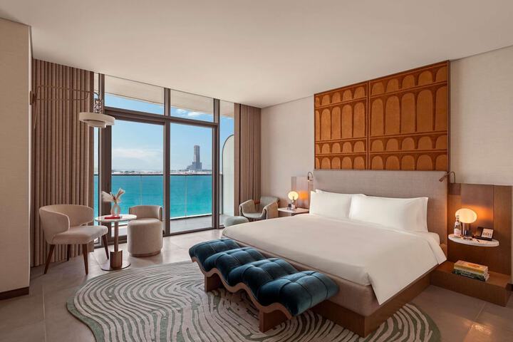 Room 34 of 67