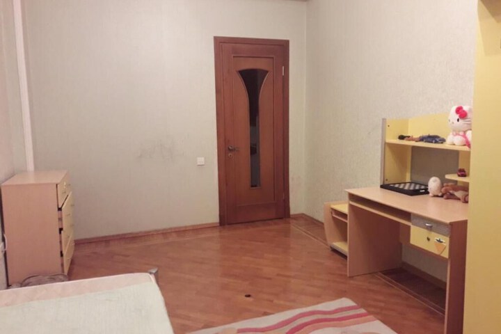 Room 4 of 19