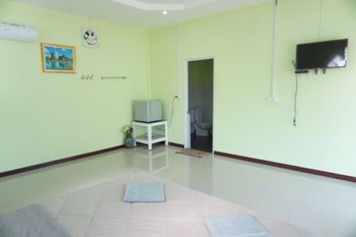 Room 20 of 29