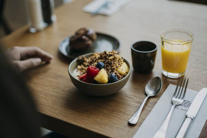 Breakfast/Coffee Service 96 of 125
