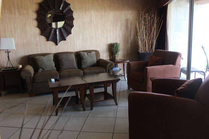 Room 364 of 599