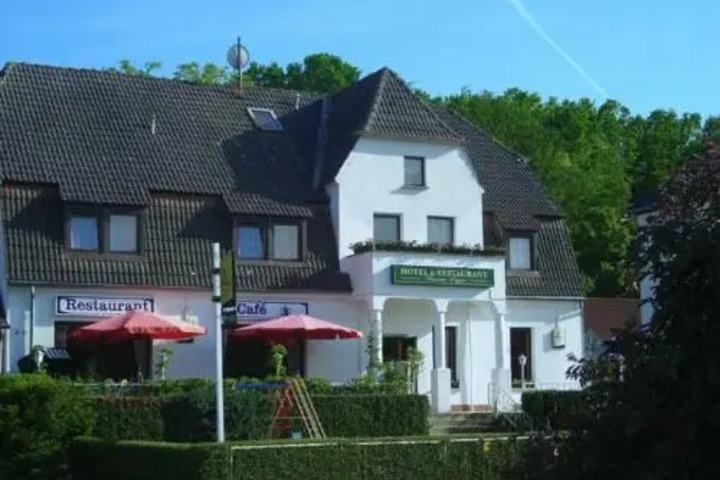 HOTEL-RESTAURANT PENSION POPPE