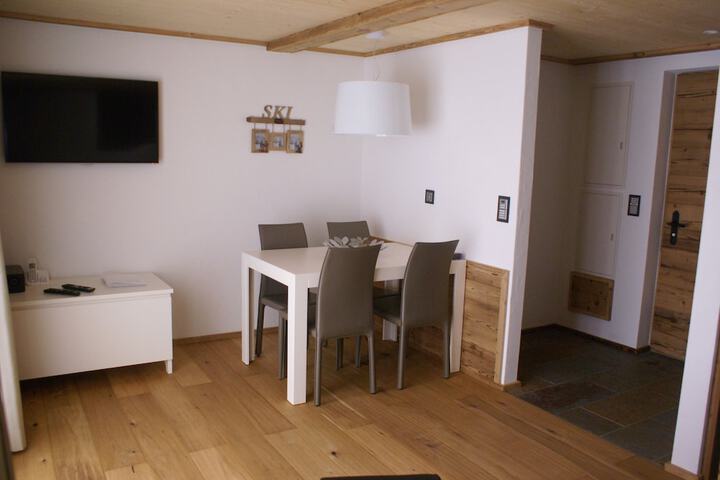 Room 45 of 117