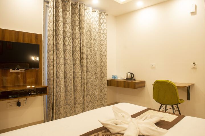 Room 18 of 46