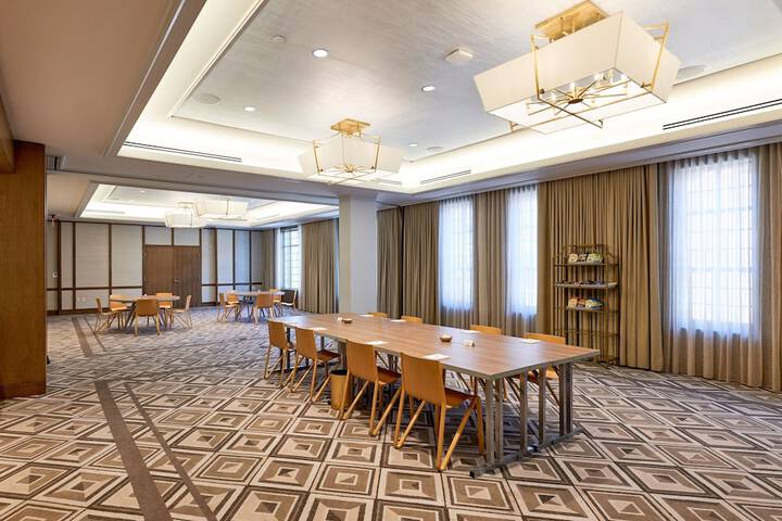 Meeting facility