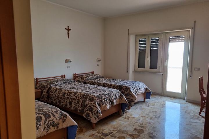 Room 7 of 20