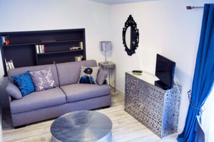 Room 45 of 90