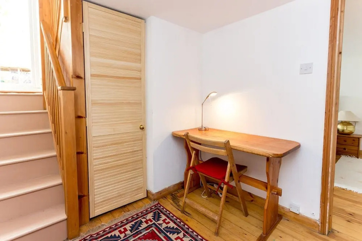 Room 3 of 12