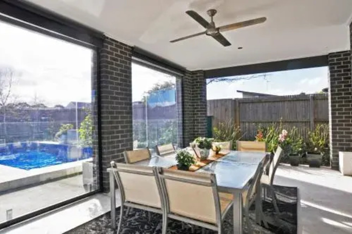 Terrace/Patio 6 of 11