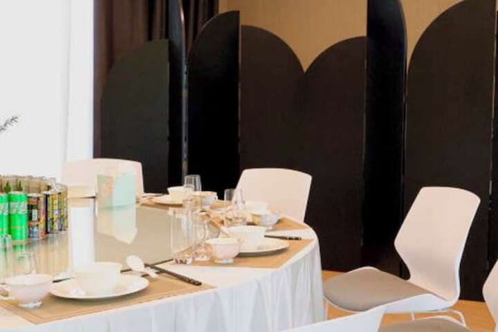Dining 126 of 176