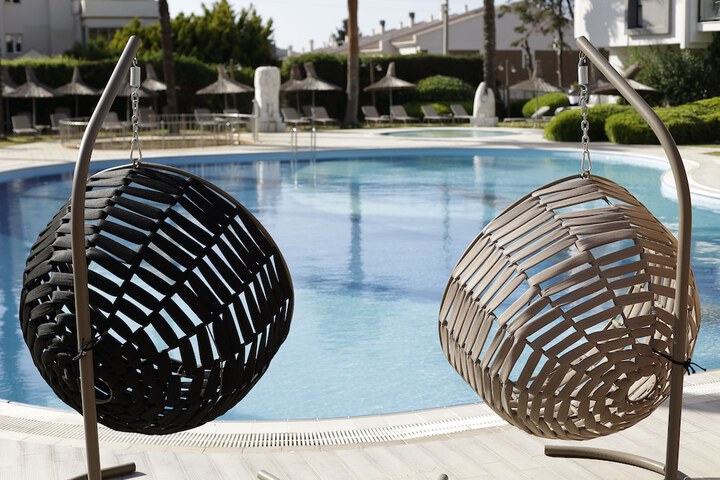 Pool 46 of 164