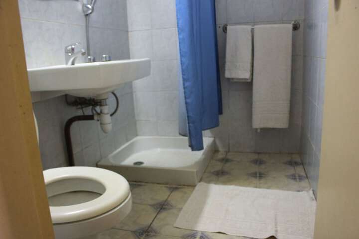 Room 15 of 35
