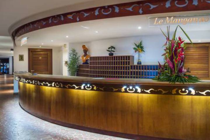 Guest Lobby