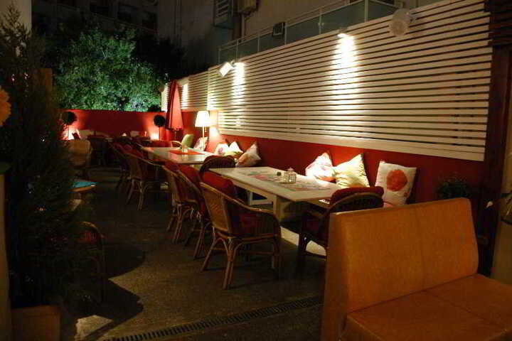 Terrace/Patio 6 of 6