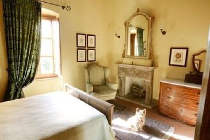 Room 15 of 30