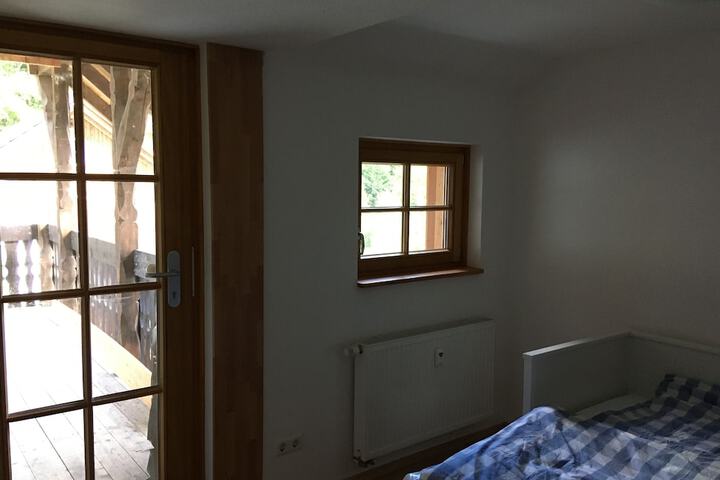 Room 8 of 48