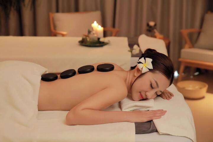 Spa 23 of 42