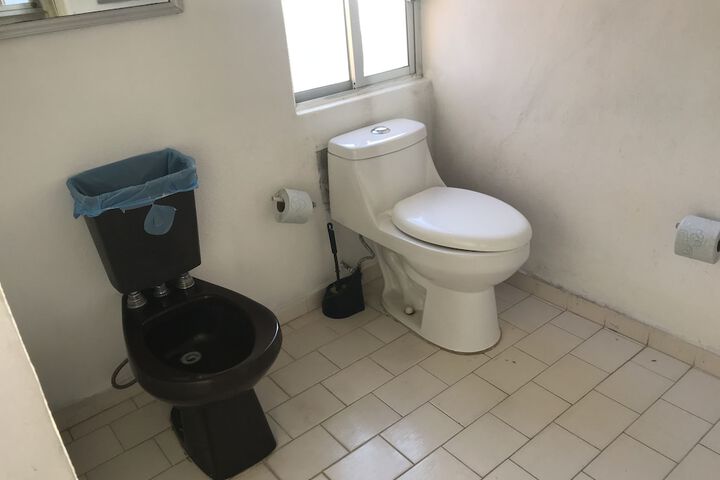 Room 50 of 91