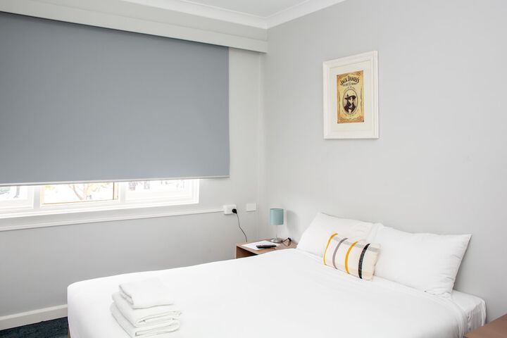 Room 15 of 25