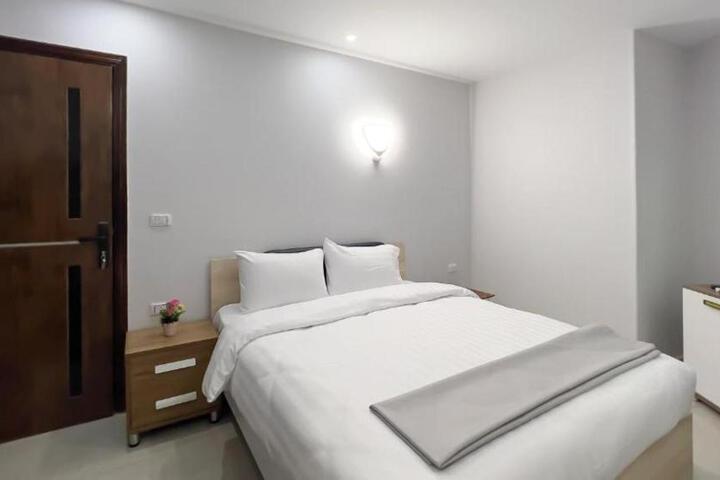 Pyramid sky viwe suite