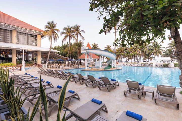 Pools & Facilities